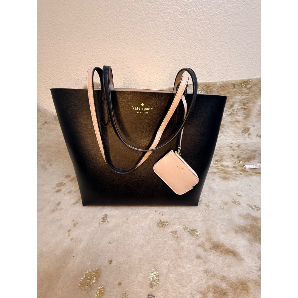 Stylish Kate Spade REVERSIBLE Tote in Classic Black or Blush Pink With Zip Pouch